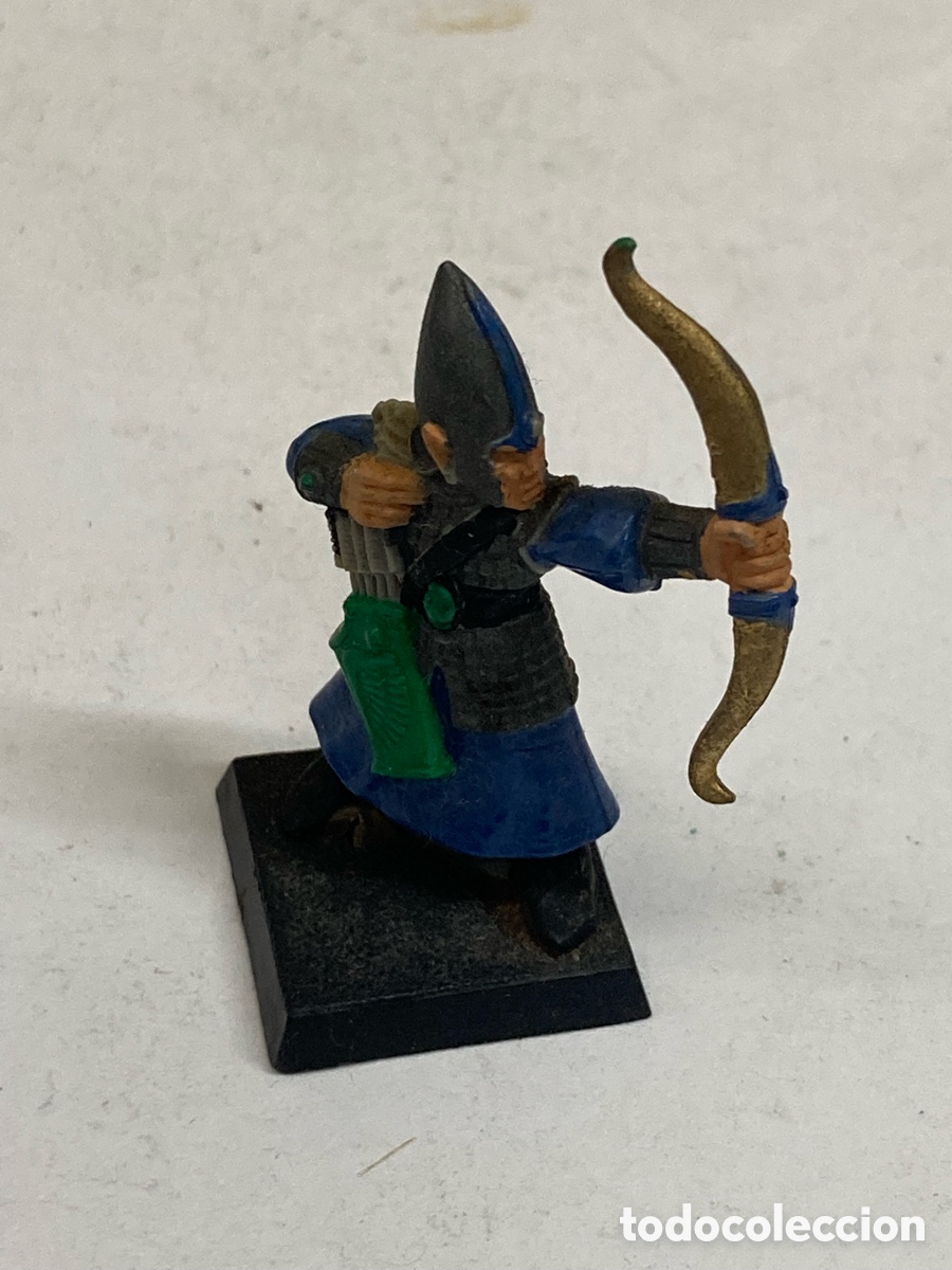 Collezionismo: miniatura de arquero alto elfo de pl&aacute;stico de la cuarta edici&oacute;n de Warhammer Fantasy