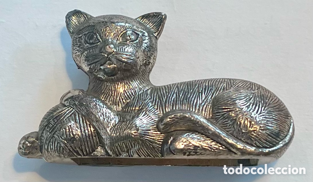 Sammeln: Antiguo Reposaservilletas/Figura Gato con Ovillo - Grueso Ba&ntilde;o de Plata. 150 gr