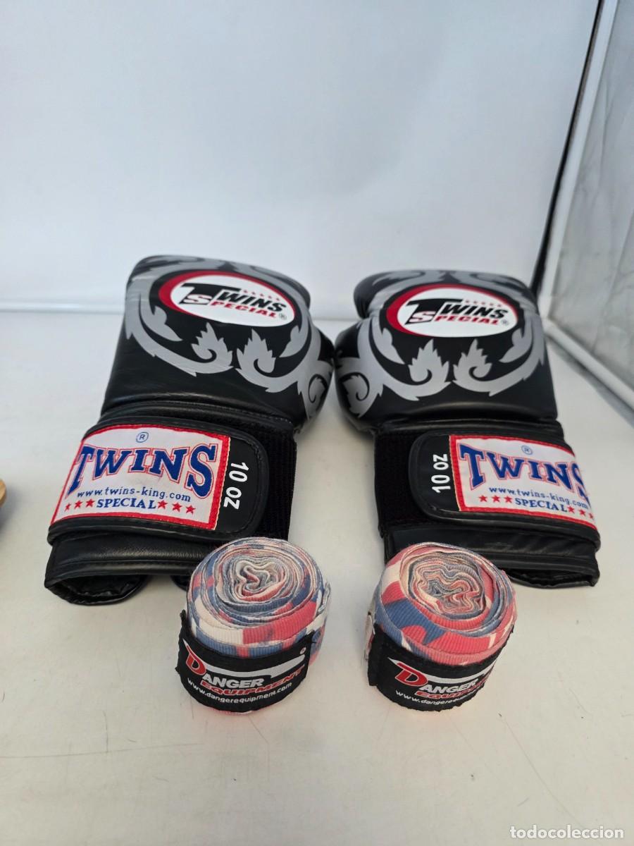Coleccionismo: GUANTES BOXEO CON CINTAS, SIN USO ( VER FOTOS )