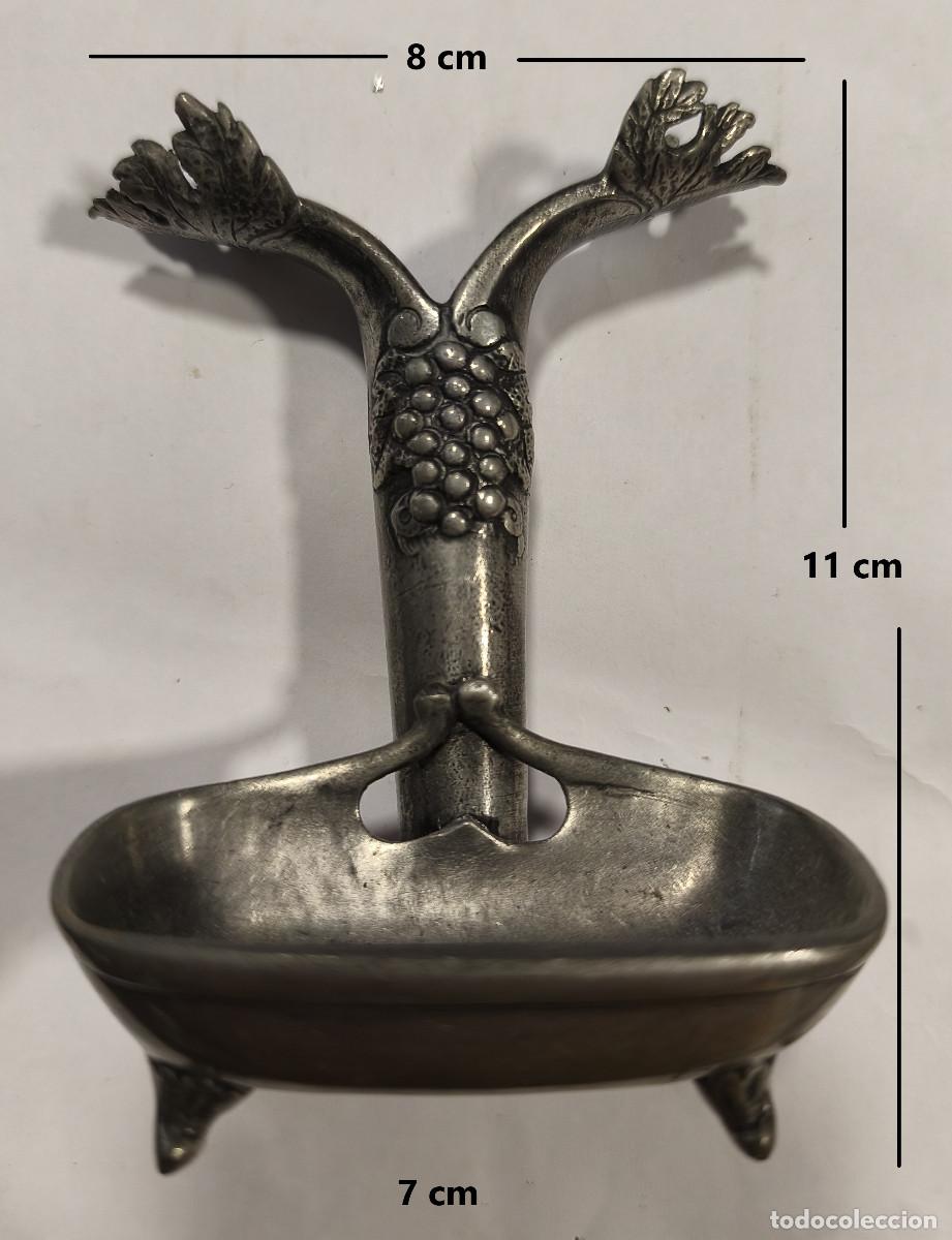 Collectionnisme: PILA METALICA PARA AGUA BENDITA