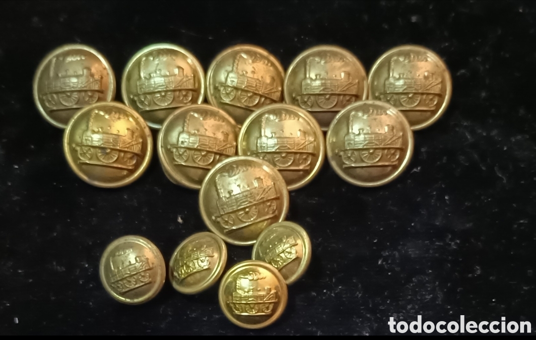 Coleccionismo: Lote de botones de ferrocarriles finales del siglo XIX y principios del siglo XX