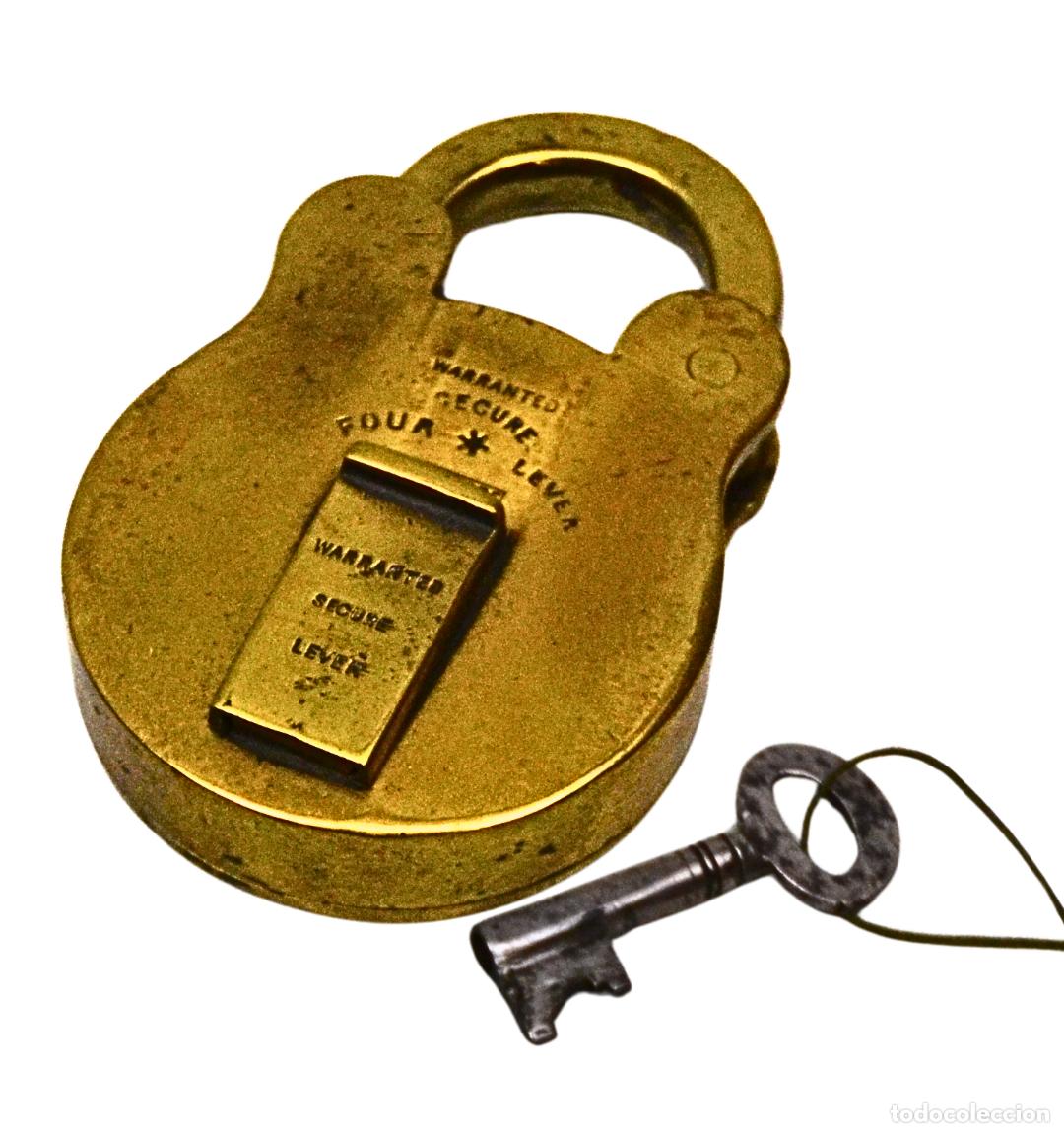 Coleccionismo: Candado Warranted Four Lever con Llave