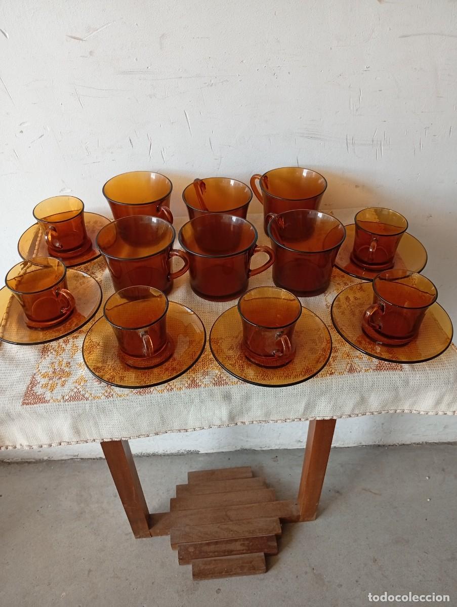 Coleccionismo: LOTE DE TAZAS Y PLATOS DURALEX COLOR AMBAR