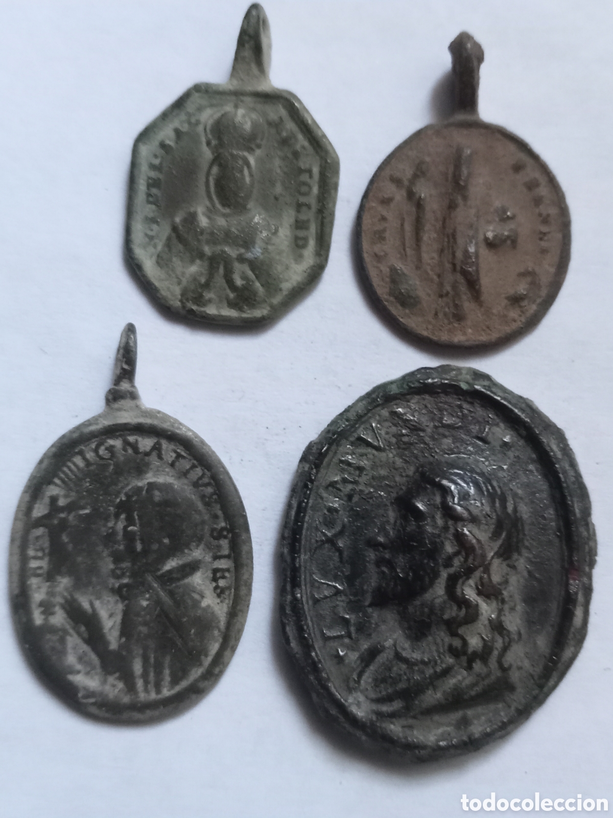 Coleccionismo: 4 MEDALLAS MEDIEVALES - A CLASIFICAR