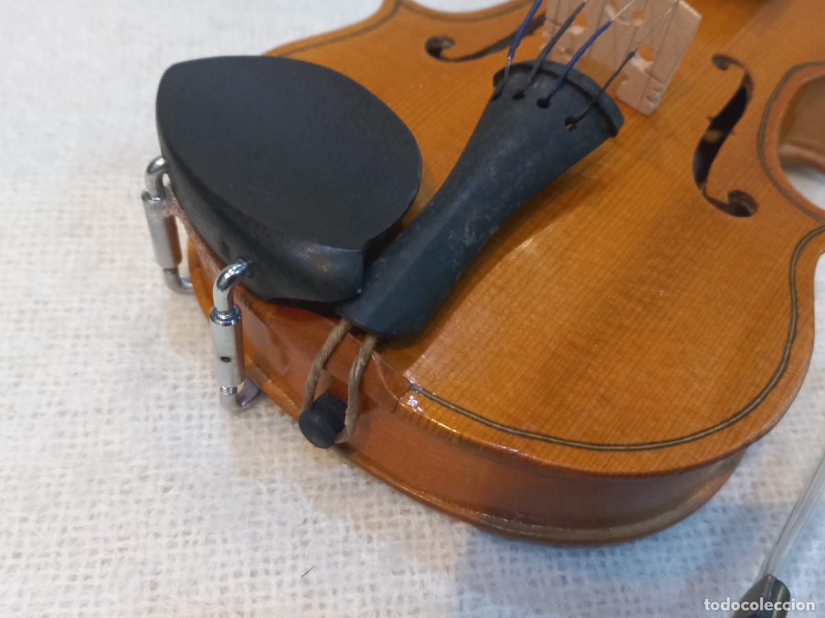 Coleccionismo: VIOL&Iacute;N madera (34cm) estuche - Foto 6