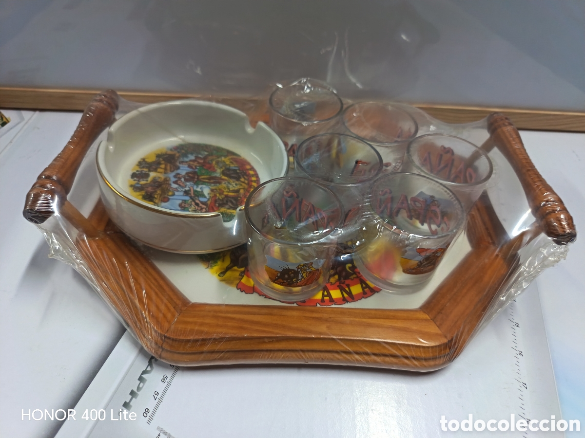 Coleccionismo: Set de Cenicero y vasos de chupito de Espa&ntilde;a