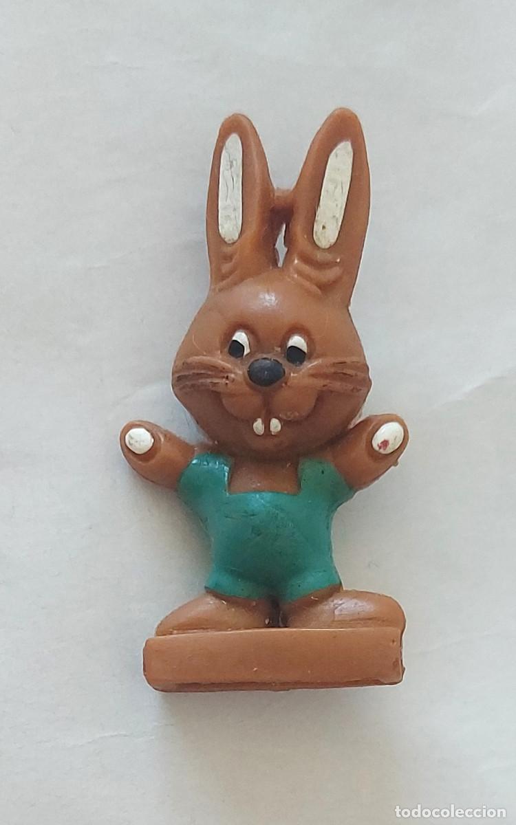 Collecting: Mu&ntilde;eco conejo VAILLANT de a&ntilde;os 90