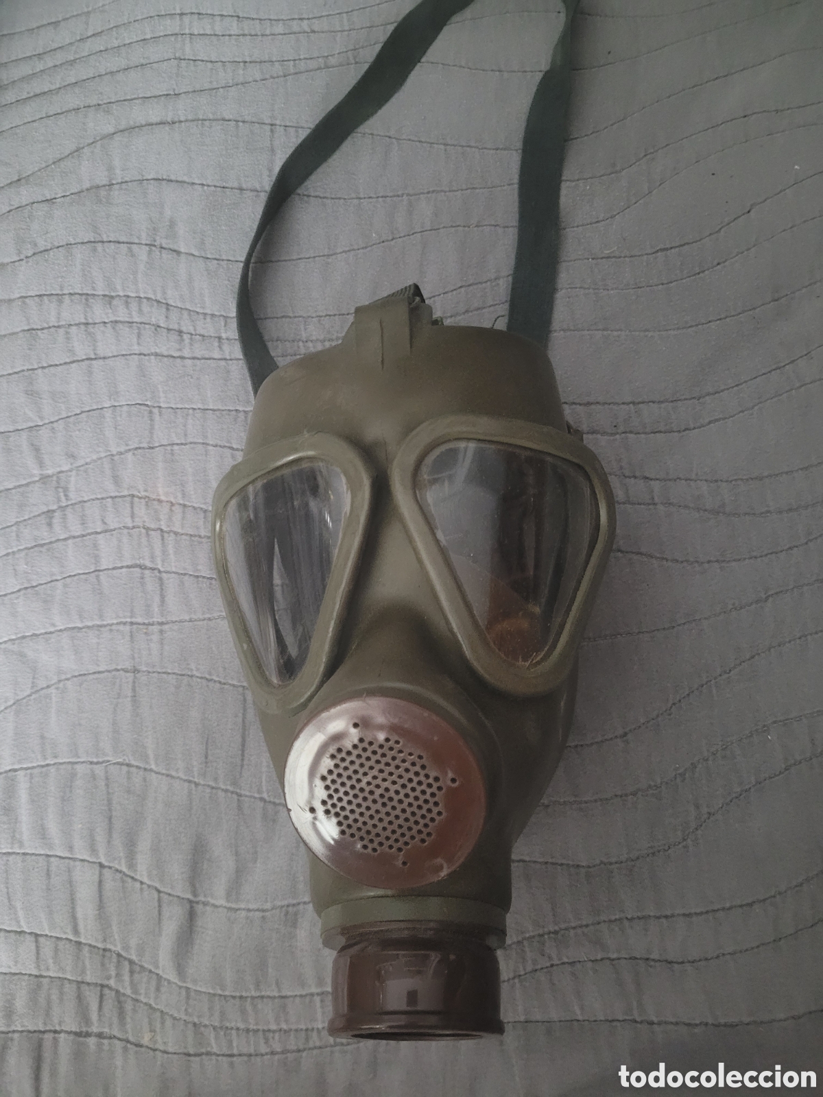 Coleccionismo: ANTIGUA M&Aacute;SCARA DE GAS, CON FILTRO