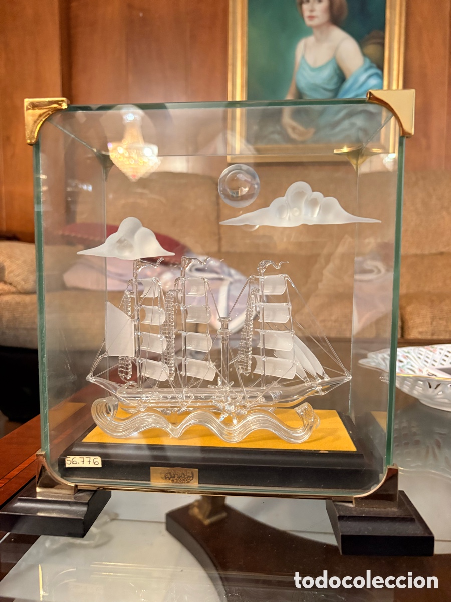 Coleccionismo: Maqueta Barco de Cristal &ldquo;Savannah&rdquo; en Vitrina de Cristal y Madera