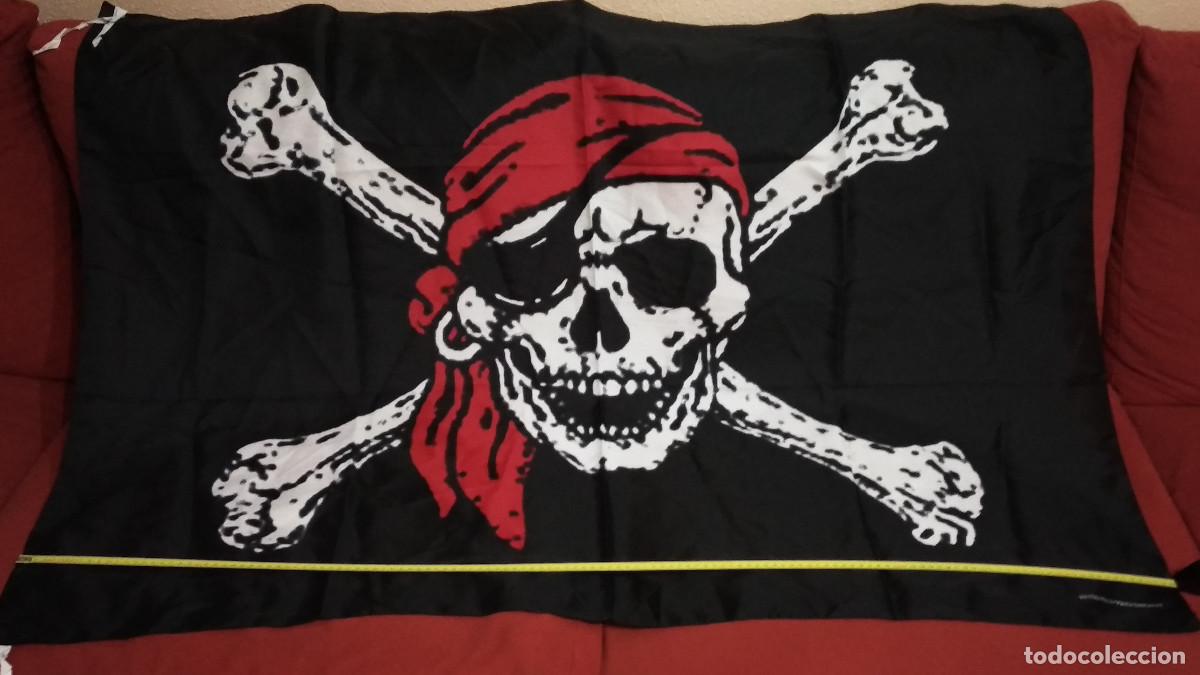 Coleccionismo: GRAN BANDERA ( PIRATA BANDANAS / RIF.COD. VD116 ) DE LOS 90 - EN PERFECTO ESTADO VER FOTOS