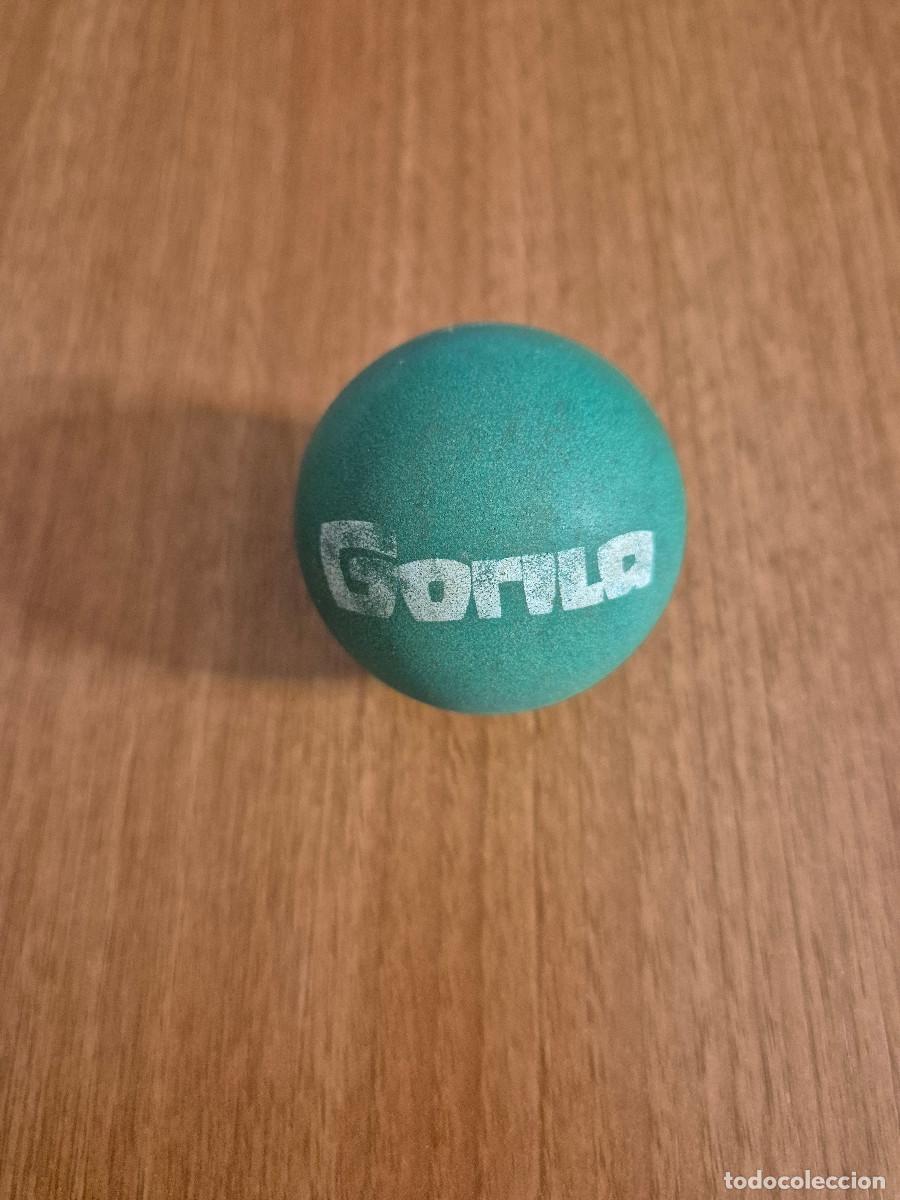 Coleccionismo: ANTIGUA PELOTA ZAPATOS GORILA.