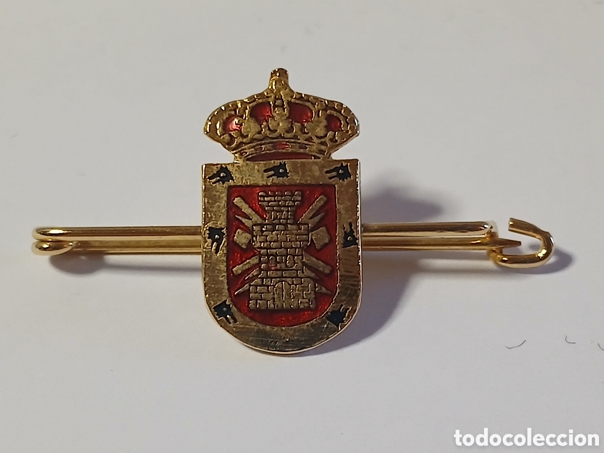 Coleccionismo: Alfiler/Insignia Militar (&Eacute;poca Franquista) Regimiento Canarias 50