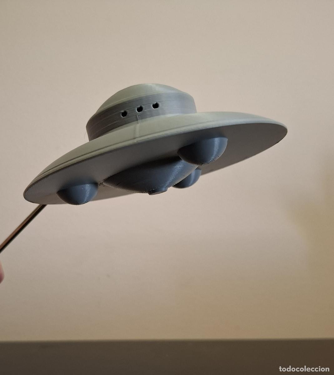 Coleccionismo: OVNI Platillo Volante George Adamski Maqueta Con interior visible UFO Alien UAPS