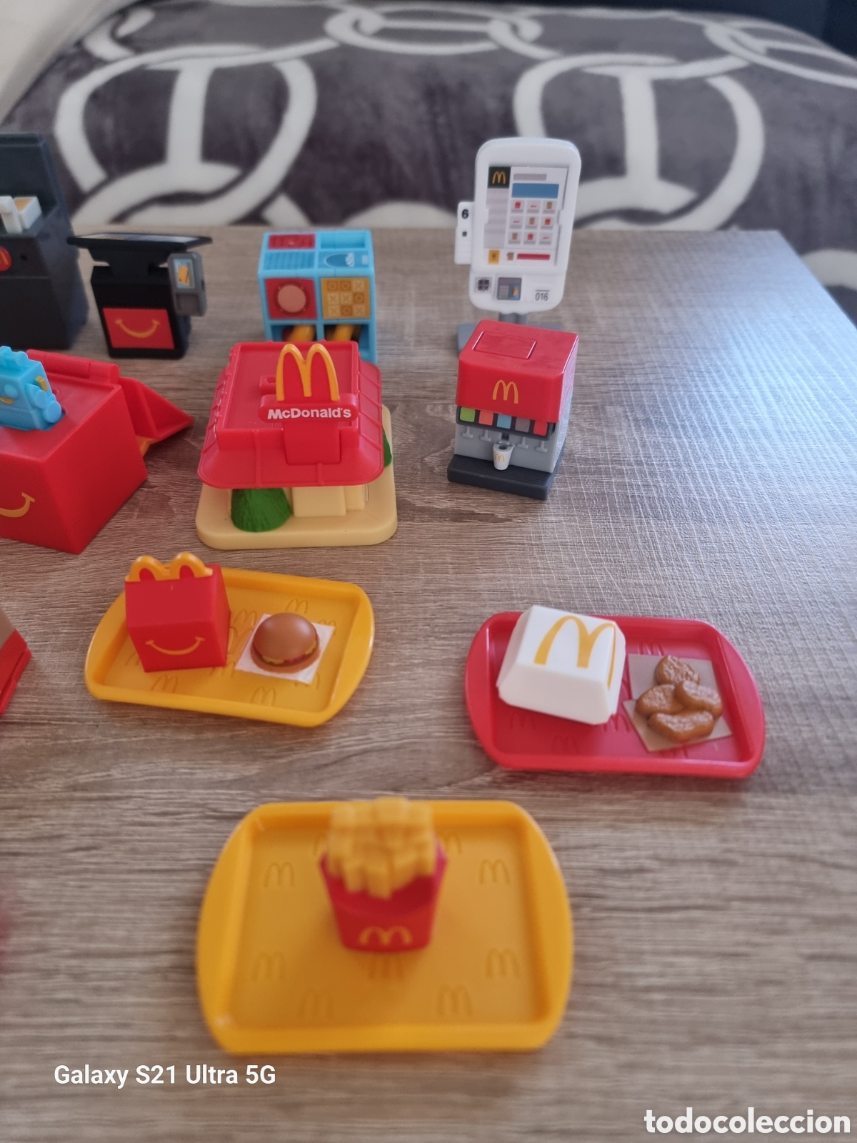 Coleccionismo: 16 figuras de mini mcdonalds - Foto 6