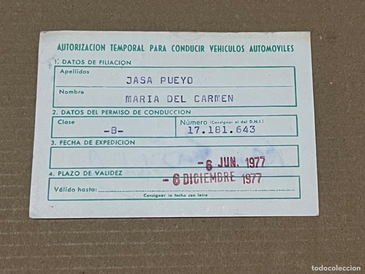 Collectionnisme: Carnet temporal para conducir veh&iacute;culos autom&oacute;viles 1977 para colecci&oacute;n