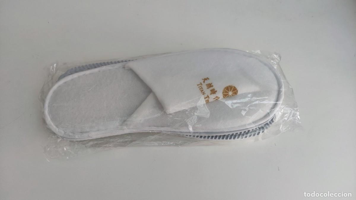 Sammeln: ZAPATILLAS BABUCHAS - TITAN TIMES HOTEL XIAN CHINA - NUEVAS SIN USAR
