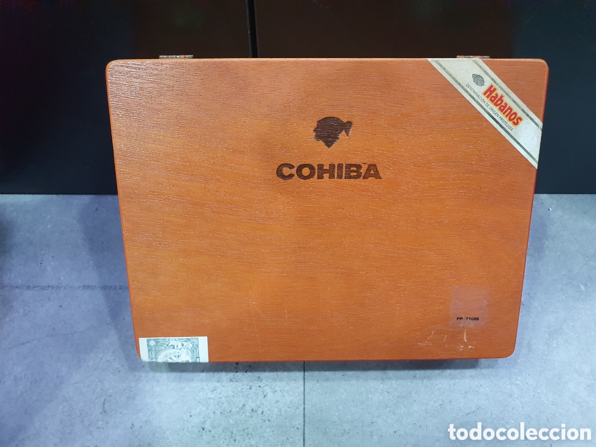 Coleccionismo: Caja para puros Cohiba espl&eacute;ndidos. (L42)
