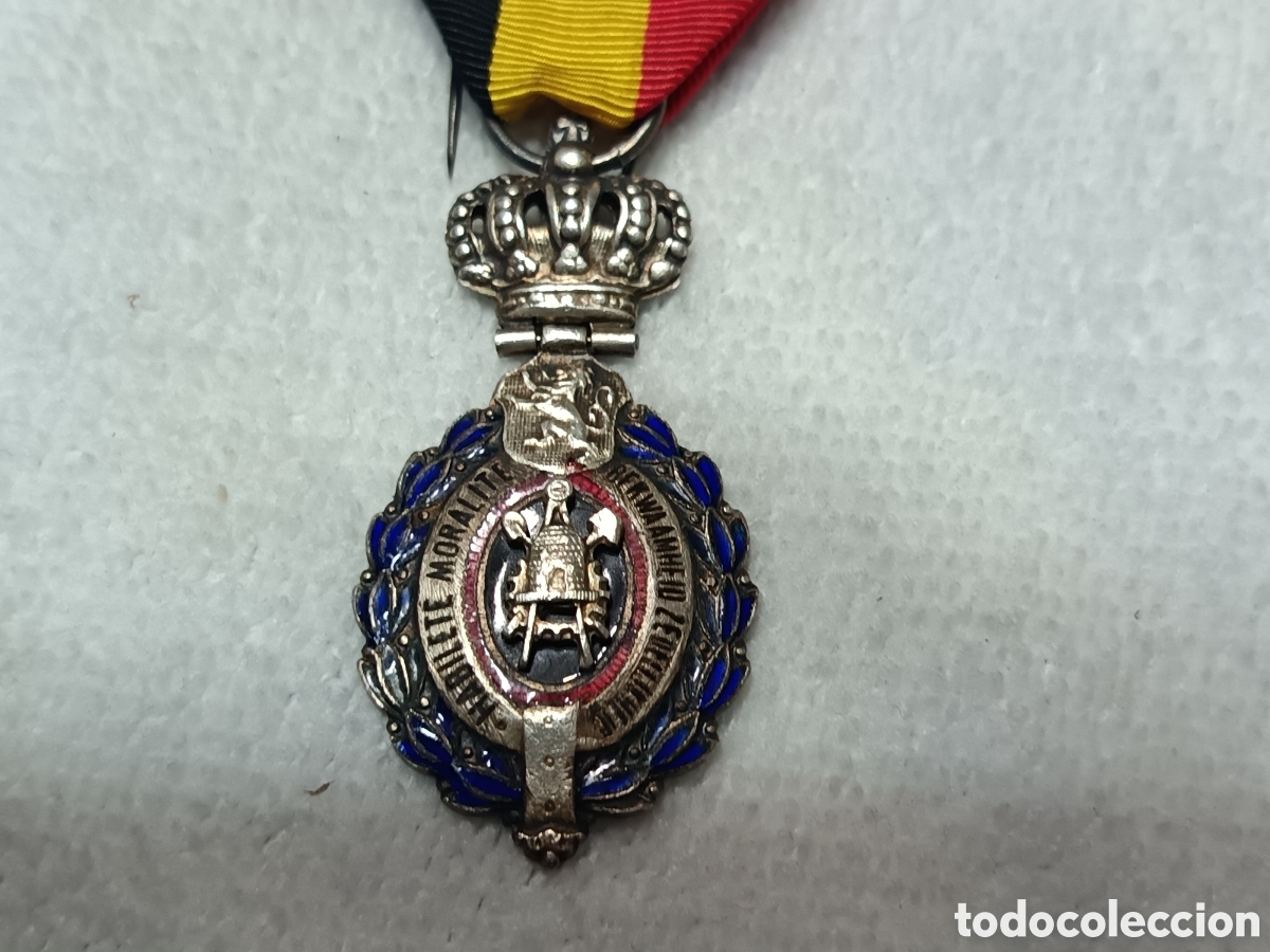 Collecting: COLECCIONISMO MILITAR , BELGICA , MEDALLA AL TRABAJO ANTIGUA, PLATA, ORIGINAL