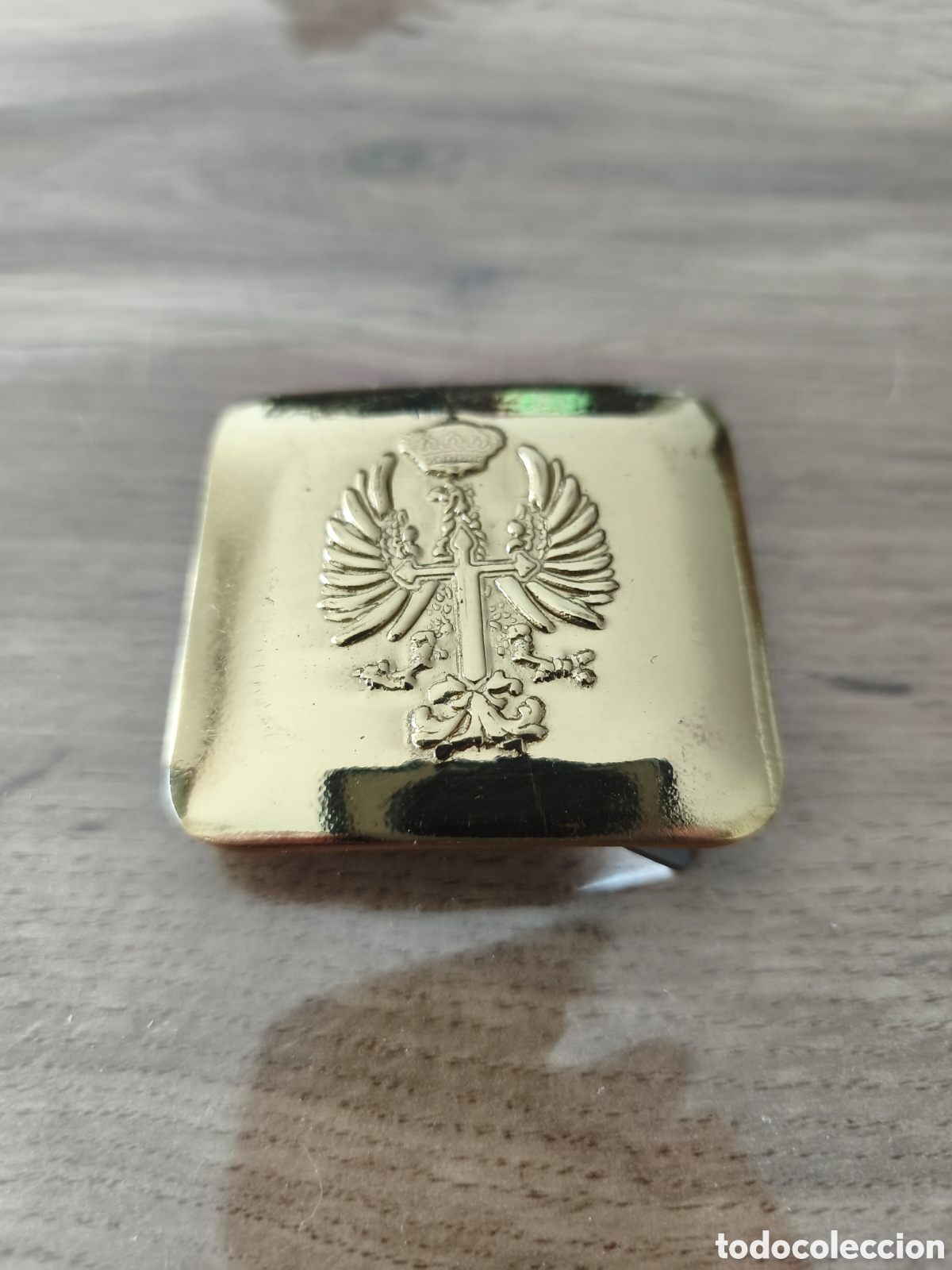 Collezionismo: Hebilla militar Ej&eacute;rcito de Tierra espa&ntilde;ol - Lat&oacute;n dorado (&Eacute;poca Juan Carlos I / Contempor&aacute;nea)