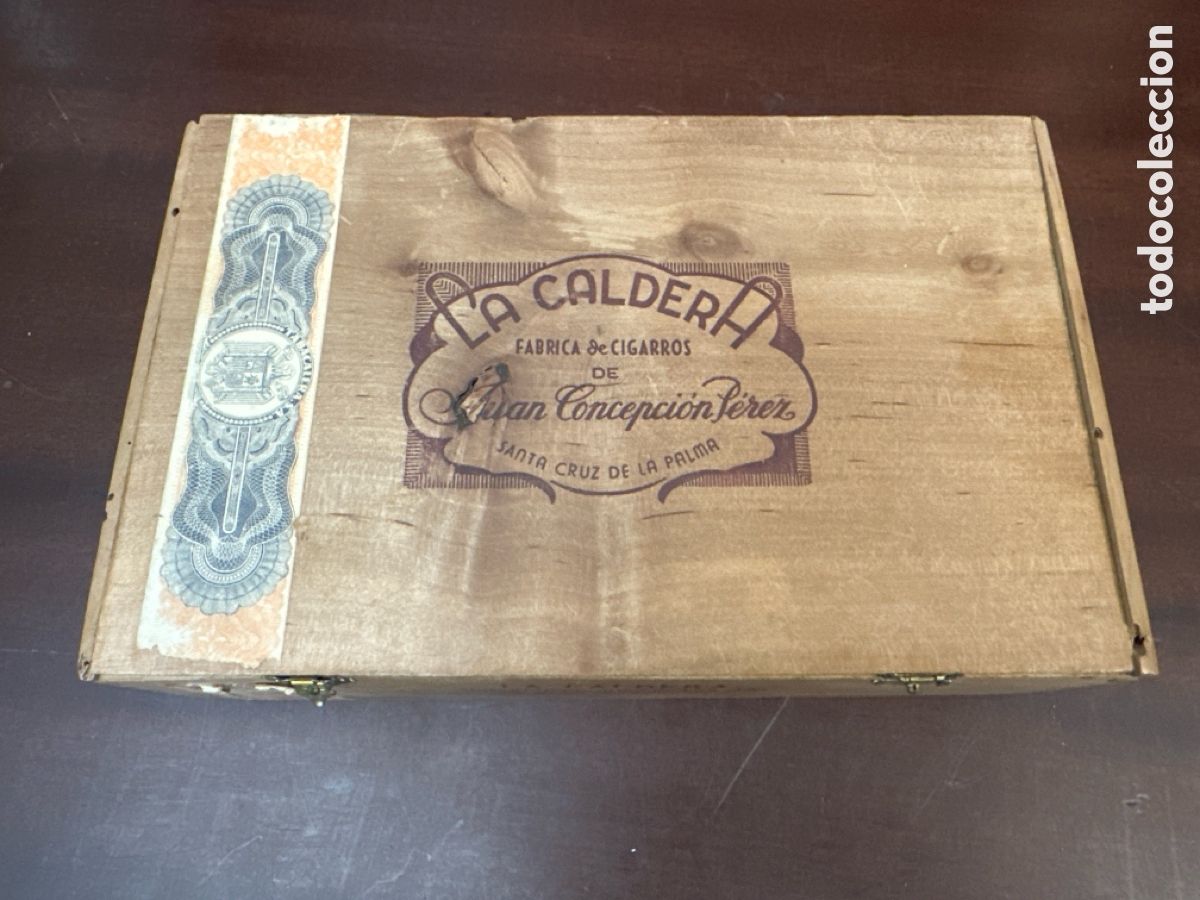 Coleccionismo: ANTIGUA CAJA DE MADERA PUROS LA CALDERA FABRICA TABACOS JUAN CONCEPCION PEREZ SANTA CRUZ DE LA PALMA