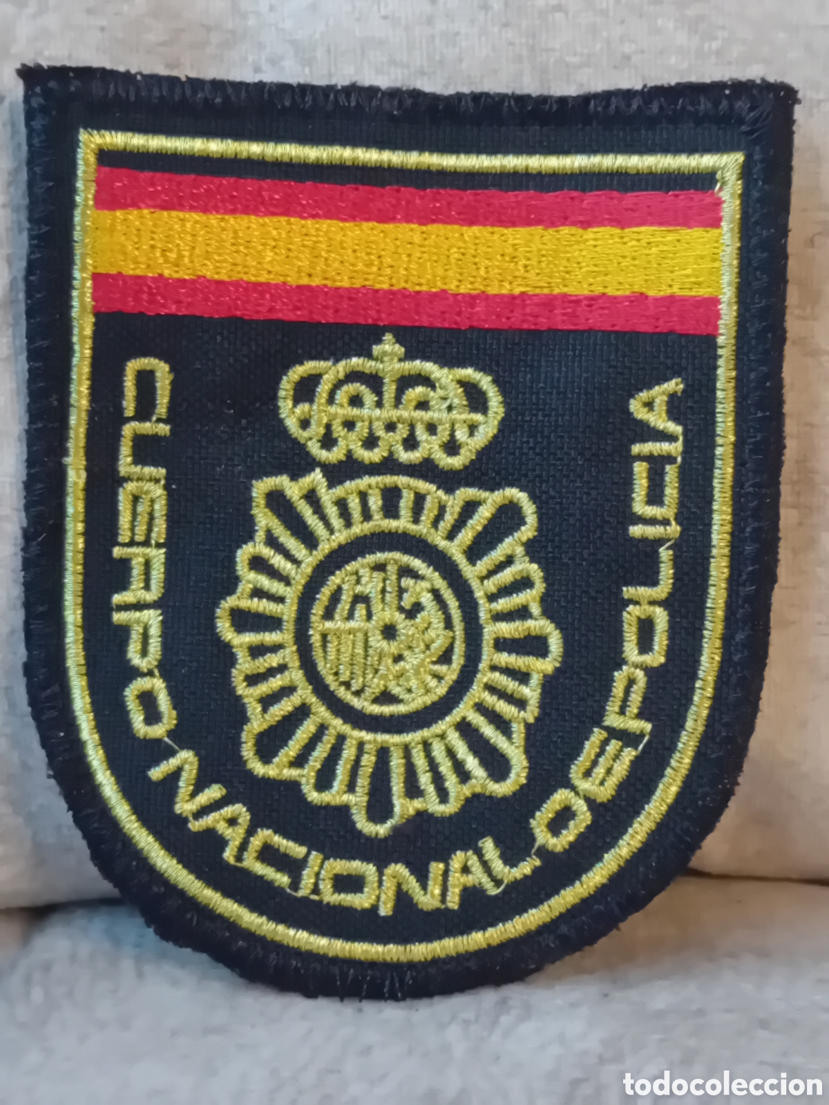 Coleccionismo: Emblema brazo Cuerpo Nacional de Polic&iacute;a