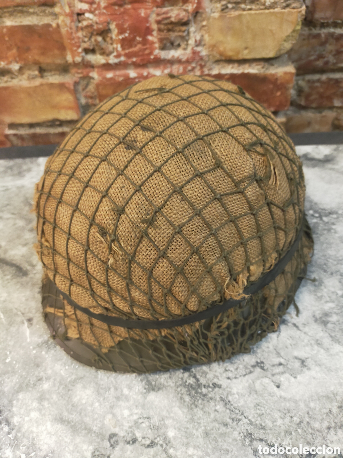 Coleccionismo: Casco militar, posiblemente Kuala Lumpur