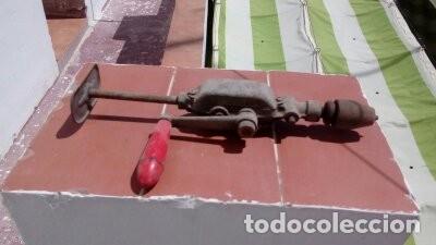 Coleccionismo: Berbiqui antiguo de carpintero marca ALCYON