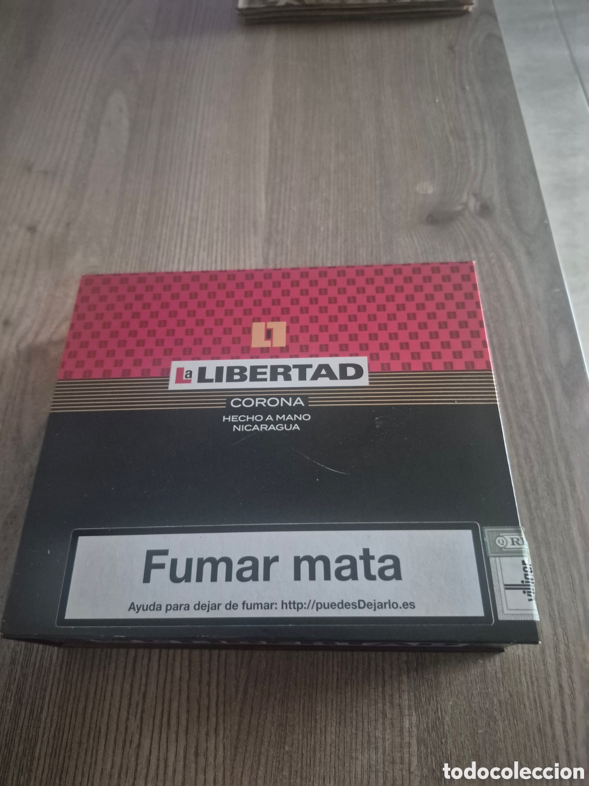 Coleccionismo: Caja con 19 PUROS LA LIBERTAD CORONA , HECHO A MANO NICARAGUA