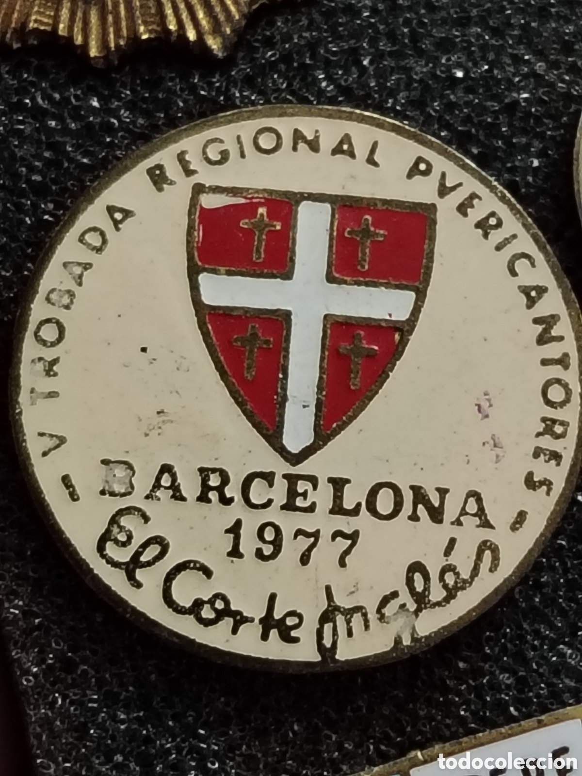 Coleccionismo: Insignia antigua V Trobada Regional de Puericantores 1977