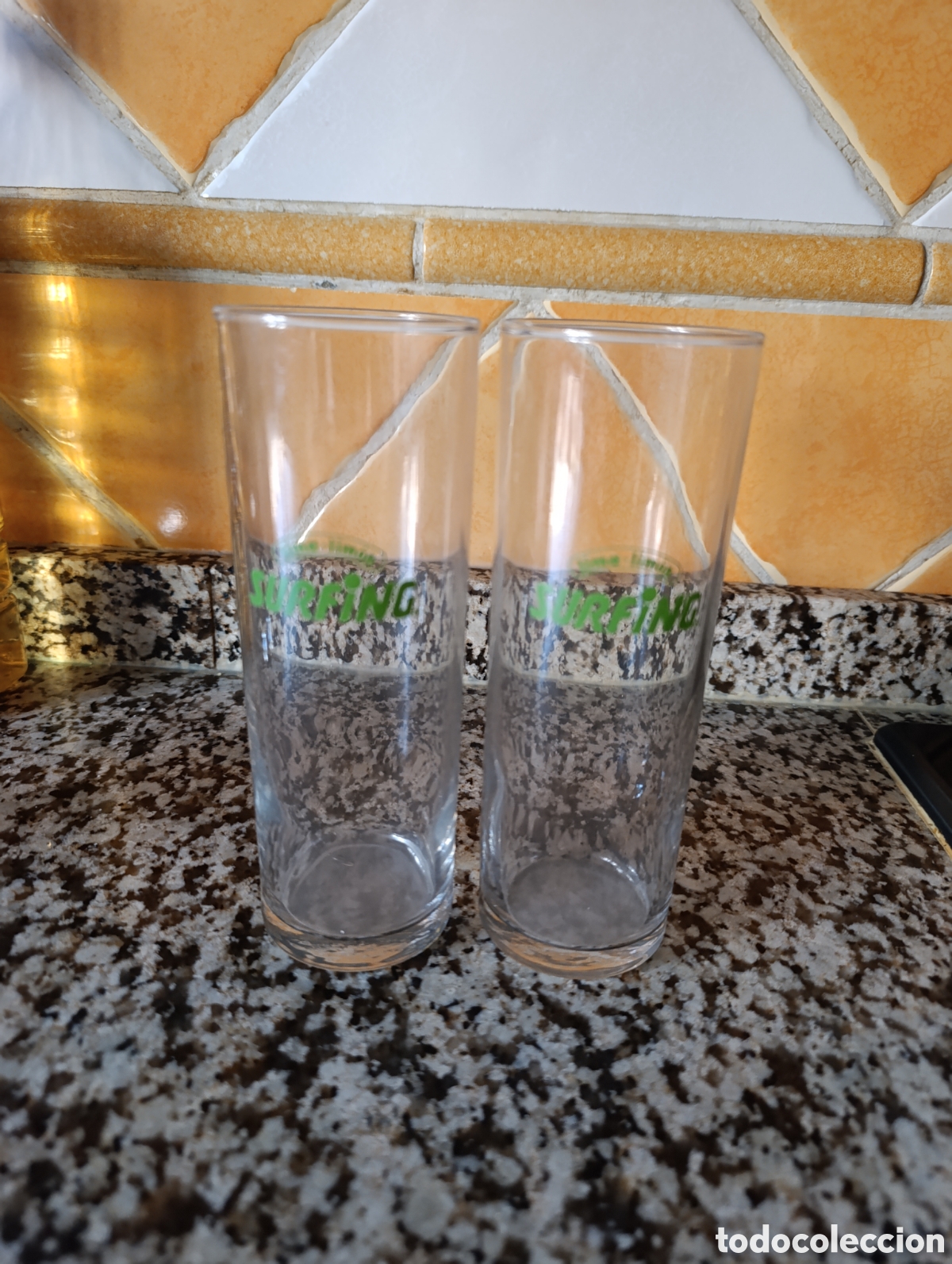 Coleccionismo: Dos vasos de tubo lima -limon SURFING