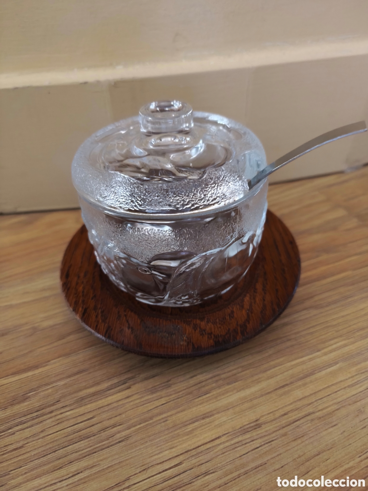 Coleccionismo: RECIPIENTE PARA MERMELADA AZUCAR SALSAS VINTAGE CRISTAL Y MADERA DE LOS 80
