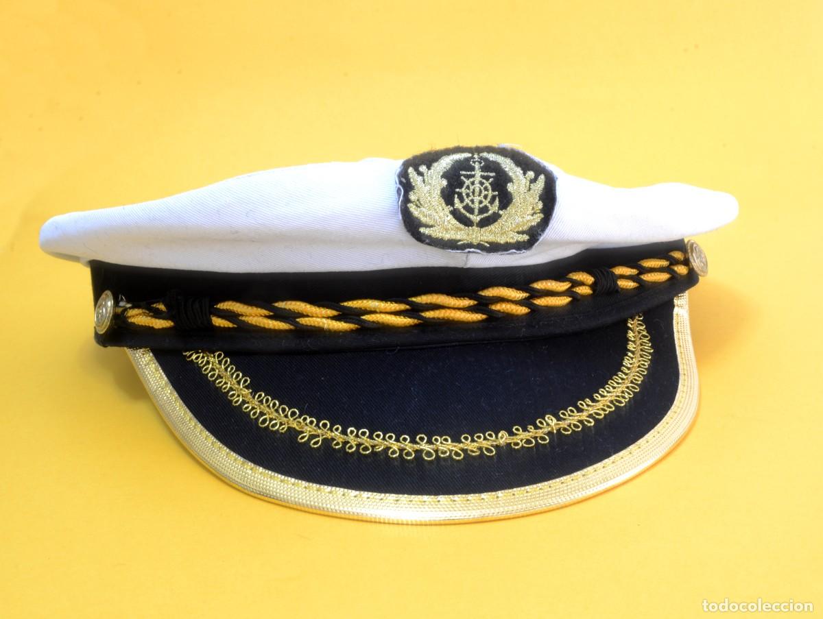Coleccionismo: GORRA BLANCA Y AZUL, SIMIL MARINERO, DETALLES DORADOS