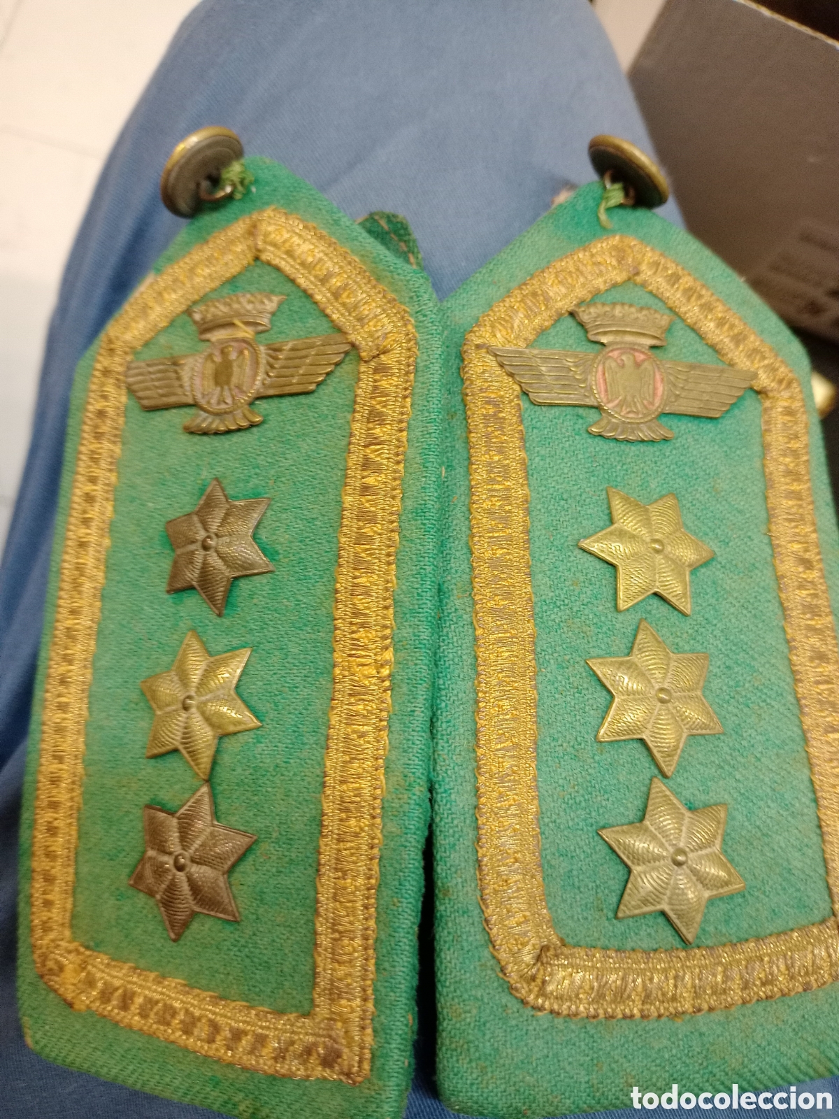 Coleccionismo: Galones capit&aacute;n del ejercito del aire