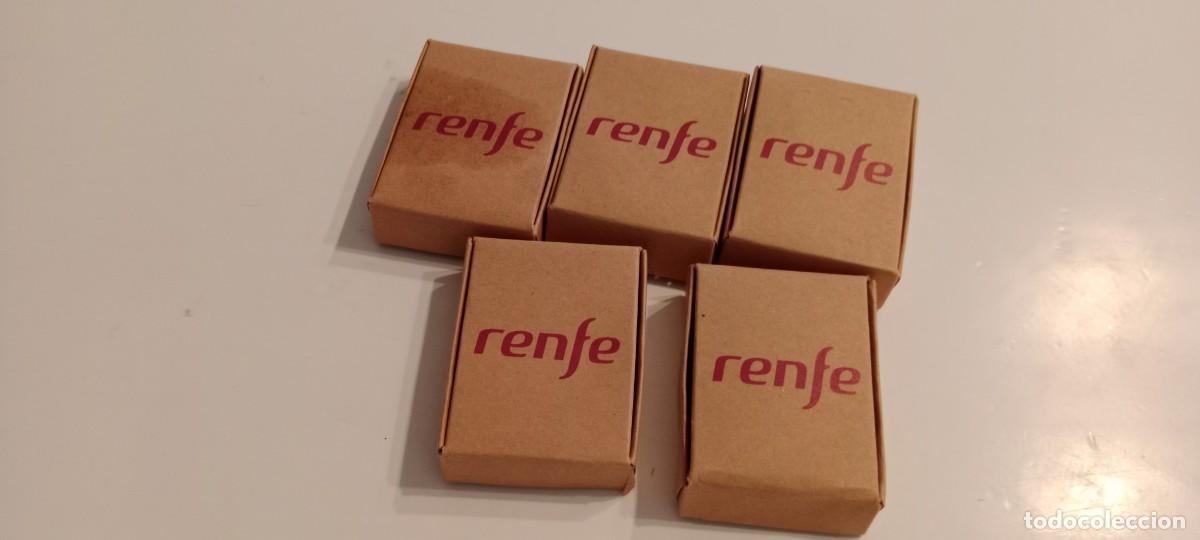 Coleccionismo: 5 AURICULARES PROPAGANDA RENFE EL DE FOTO C-AMC