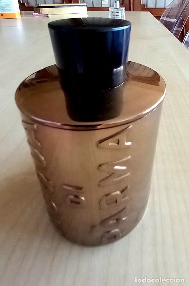 Collezionismo: Colonia &rdquo;Acqua di Parma&rdquo;. Estuche para frasco de perfume en baquelita. Mediados siglo XX