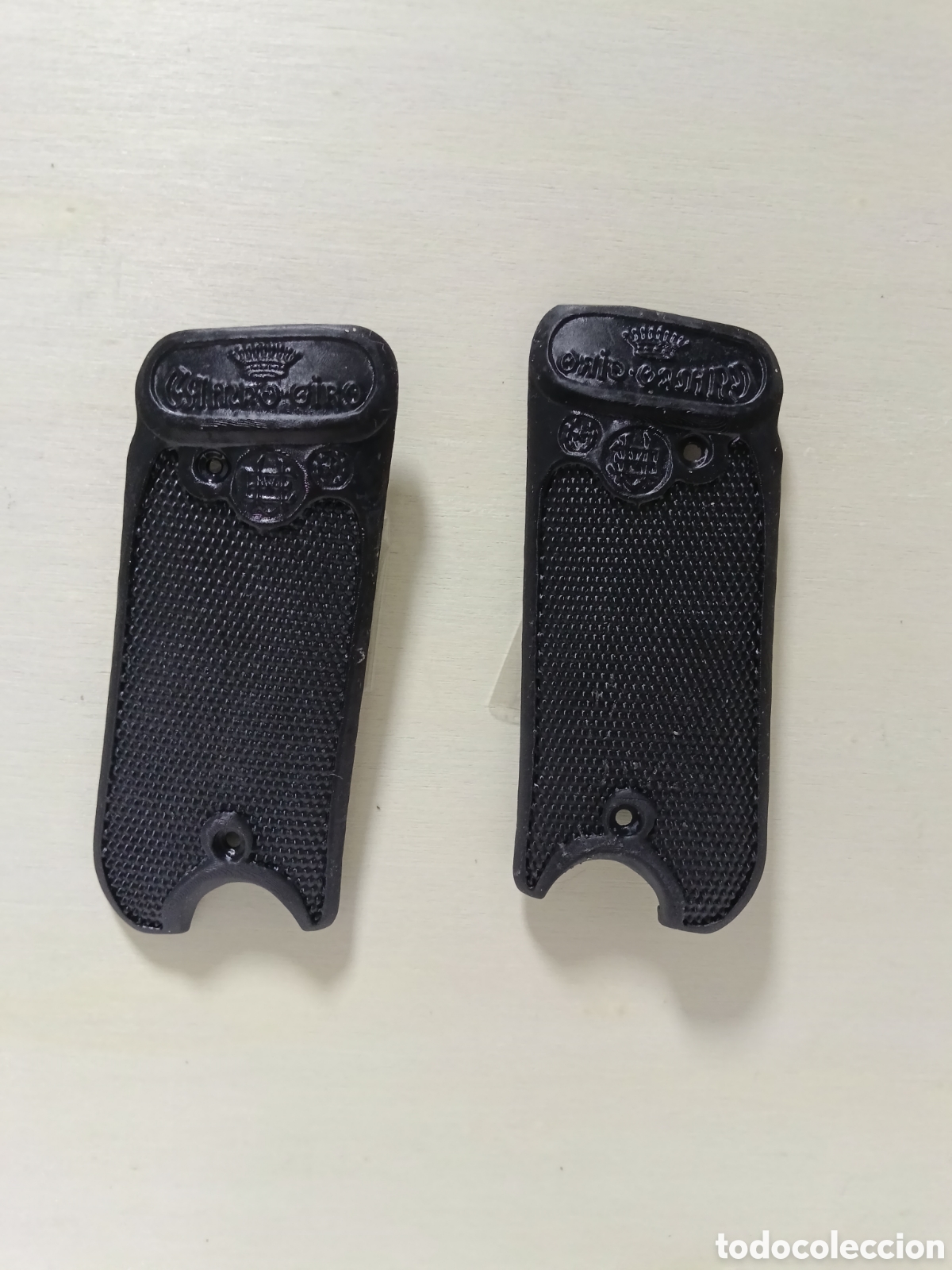 Coleccionismo: Vendo cachas de pistola Campogiro