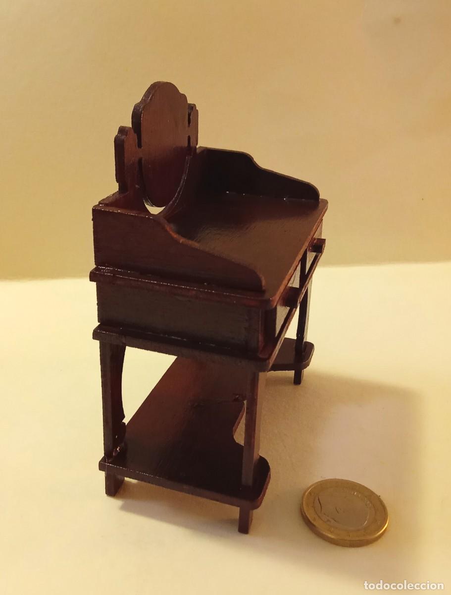 Coleccionismo: Colecci&oacute;n de muebles de madera en miniatura - Foto 4