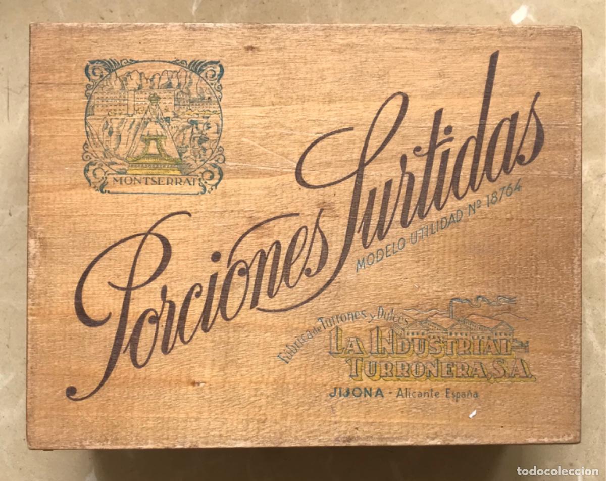 Coleccionismo: CAJA DE MADERA - LA INDUSTRIAL TURRONERA S.A., JIJONA- ALICANTE - Porciones surtidas, MONTSERRAT