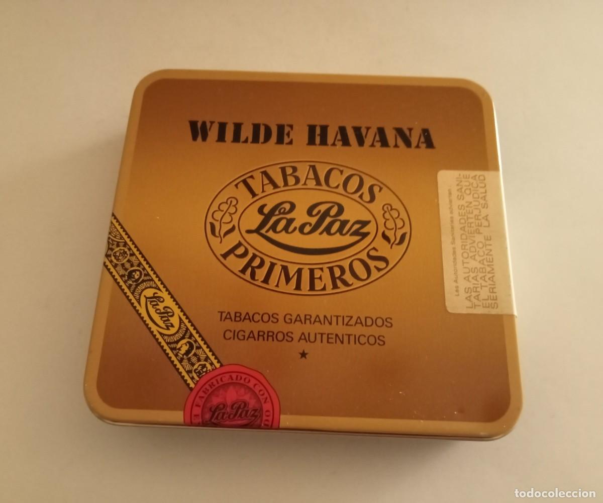 Coleccionismo: WILDE HAVANA - LA PAZ - CAJA MET&Aacute;LICA CIGARROS VAC&Iacute;A - ANTIGUA