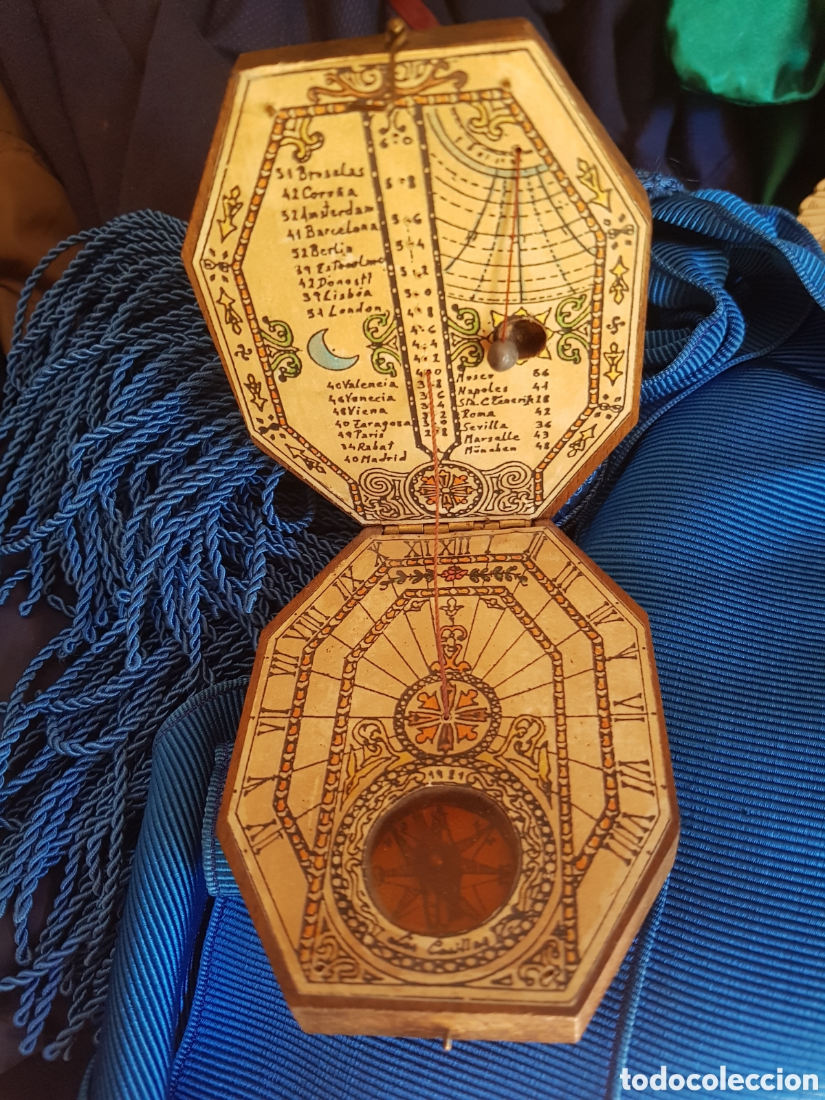 Coleccionismo: CURIOSO RELOJ DE SOL DE MADERA - Foto 2
