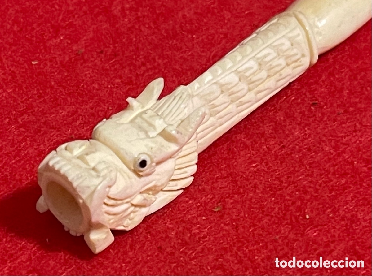 Coleccionismo: Bonita Pipa o boquilla para cigarro antigua, en talla de hueso.