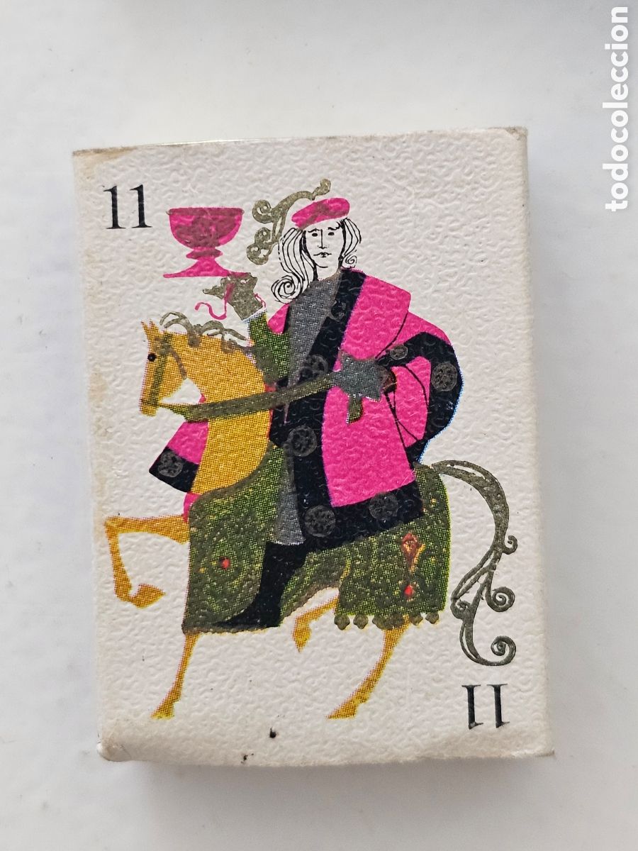 Coleccionismo: Caja de cerillas Naipes Caballo de Copas 1960s 1970s VACIA