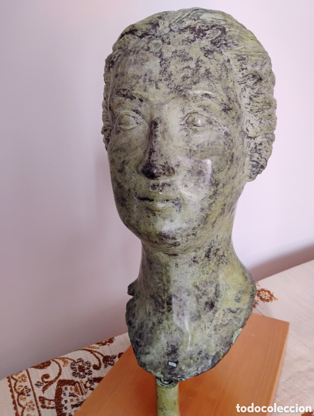 Coleccionismo: Busto de mujer de bronce - Foto 1
