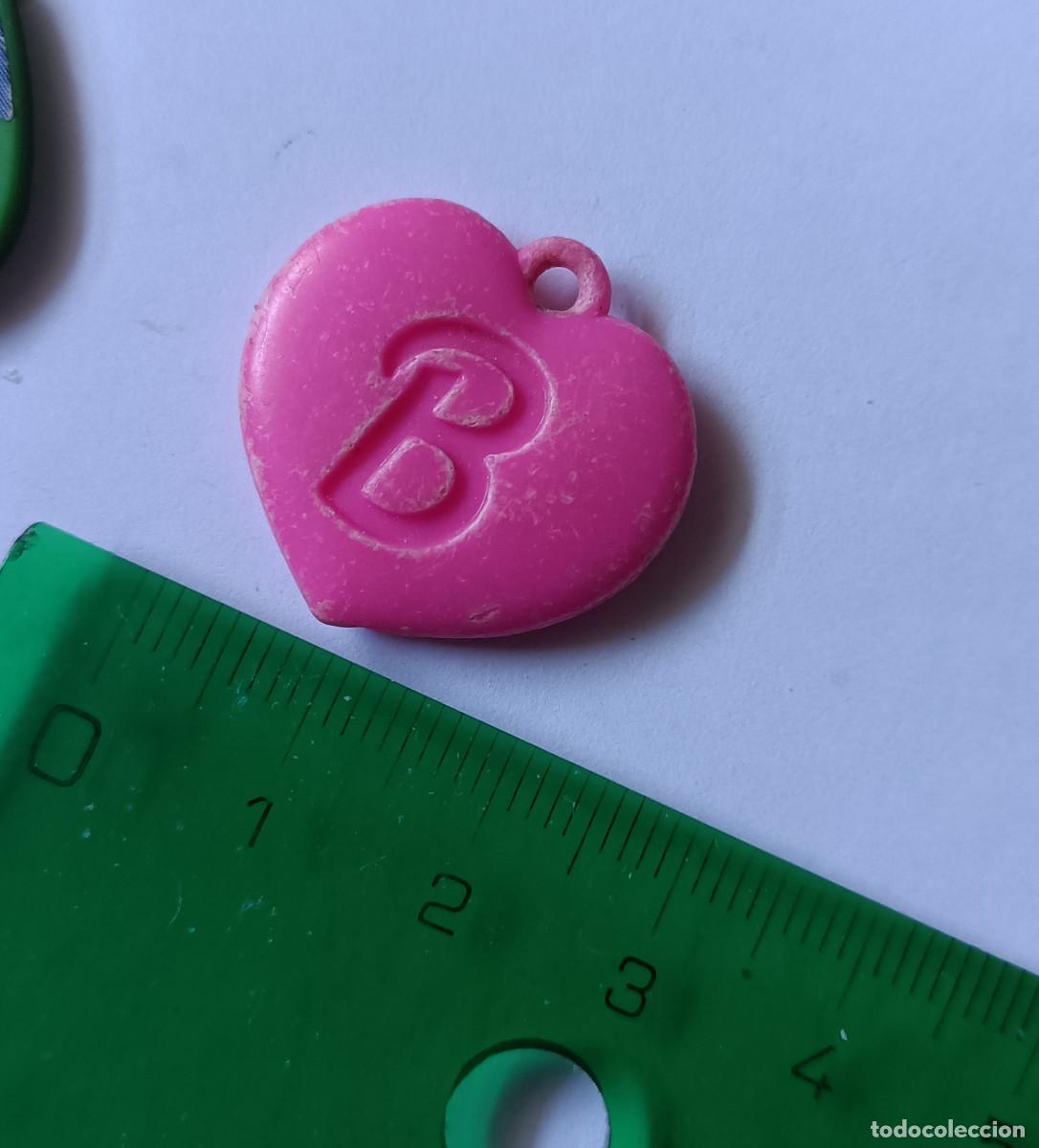 Coleccionismo: colgante barbie rosa barbi mattel miniatura mini pink de huevo sorpresa ?