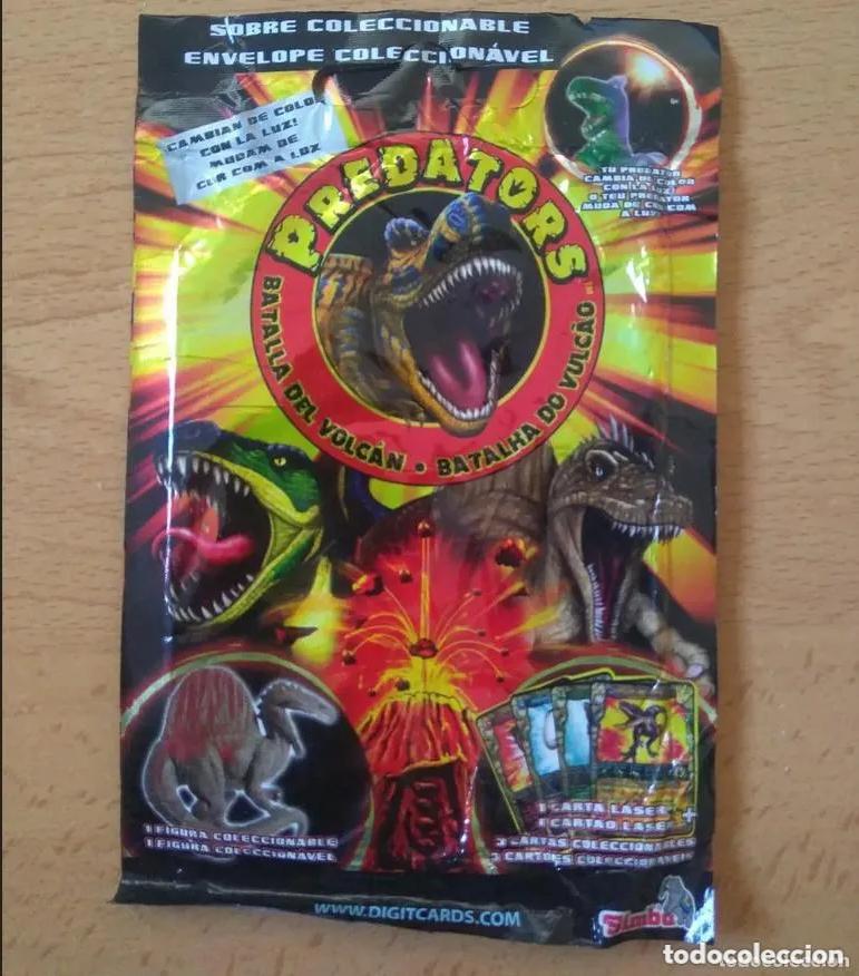 Coleccionismo: PREDATORS LA BATALLA DEL VOLCAN sobre vacio de coleccion de figuras con checklist dibujado simba