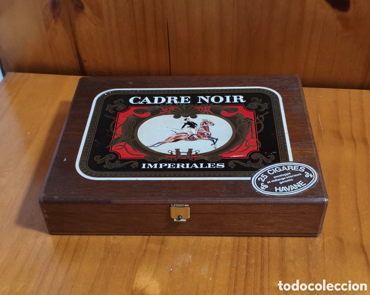 Coleccionismo: Caja de madera antigua puros Cadre Noir Imperiales