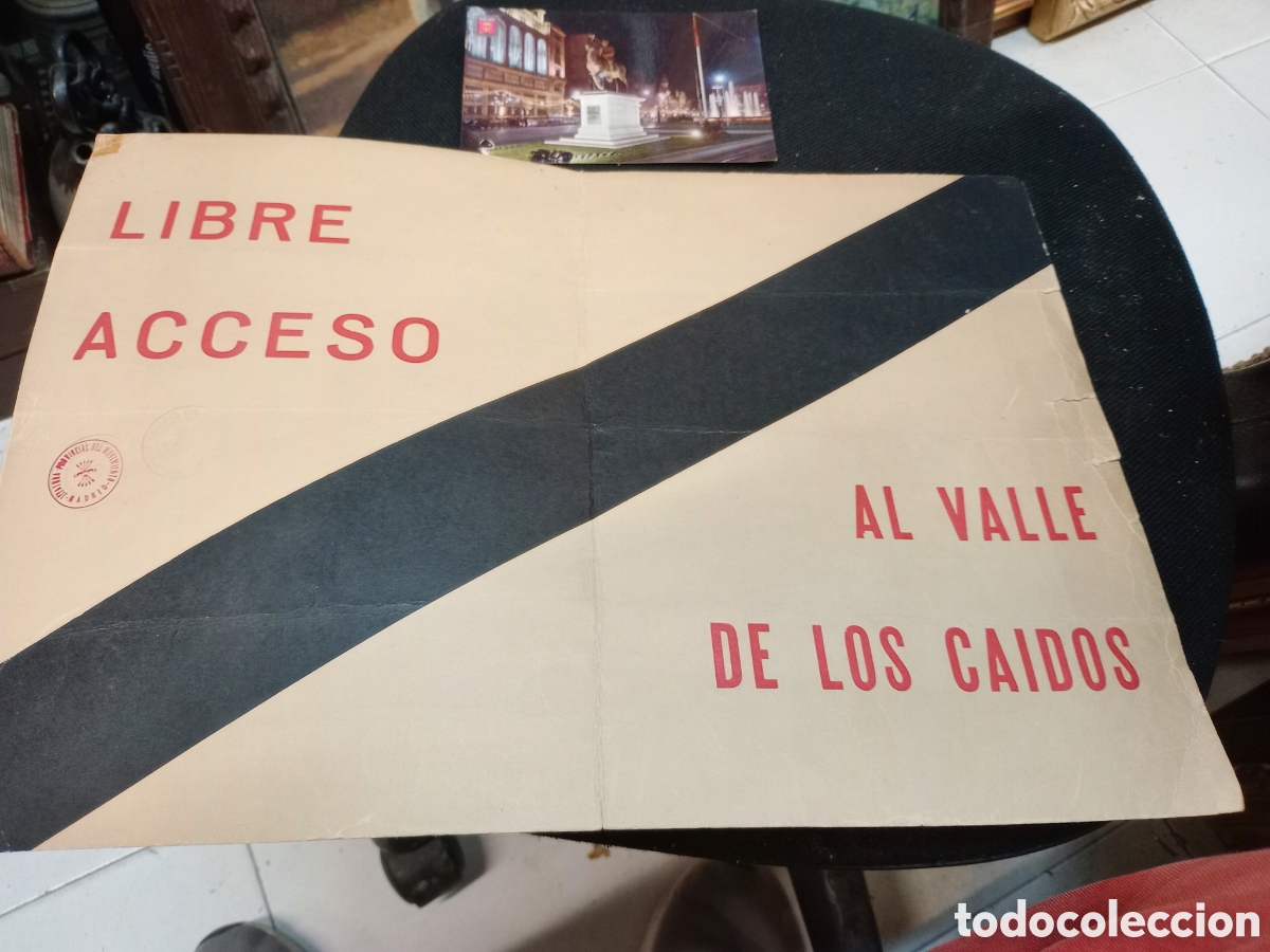 Coleccionismo: Cartel del Valle de los Ca&iacute;dos - Foto 1