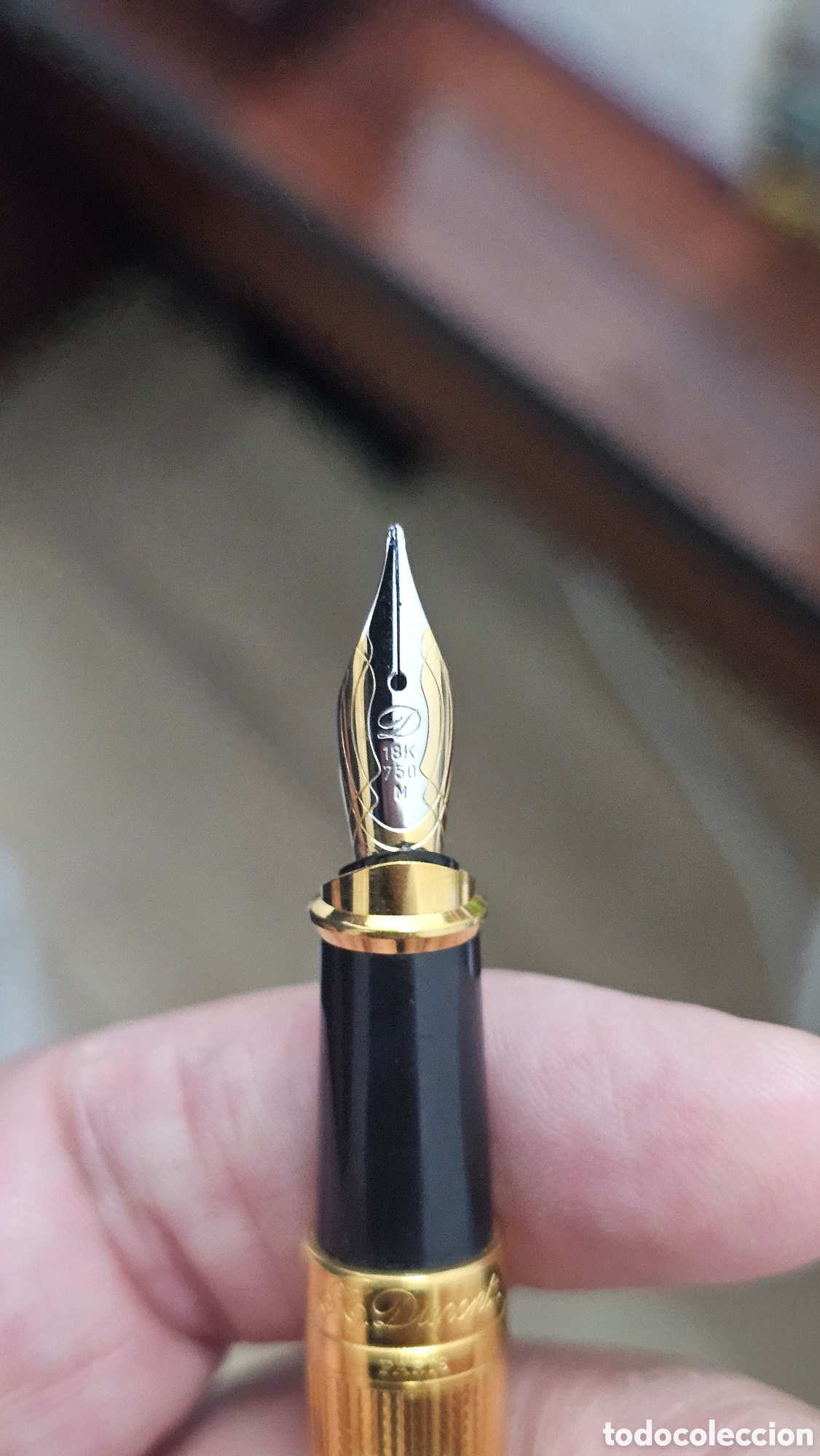 Coleccionismo: Estilogr&aacute;fica S.T. Dupont Paris (18K Gold Nib) - Estado Impecable.