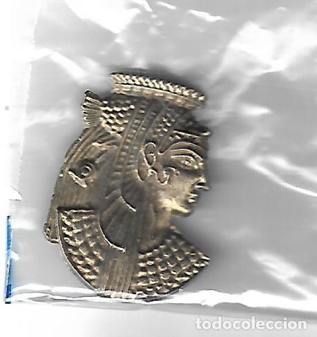 Coleccionismo: RECUERDO DE EGIPTO EN BRONCE NUEVO CON IMAN