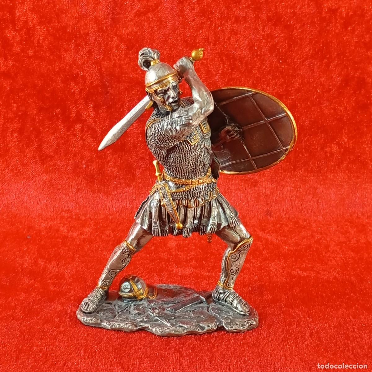 Coleccionismo: ESCULTURA EN METAL - GLADIADOR ROMANO - SOLDADO EJERCITO ROMANO IMPERIAL - 10,5 CM